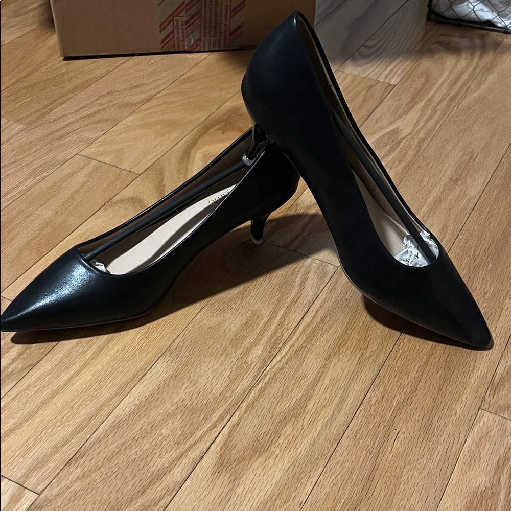 Chic Black Women's Kitten Heels